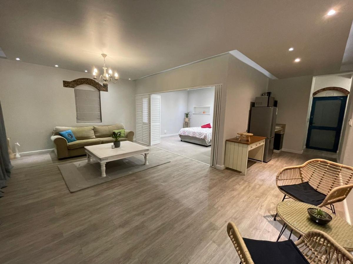 Sunset Beach Holiday Accommodation Cape Town Bagian luar foto