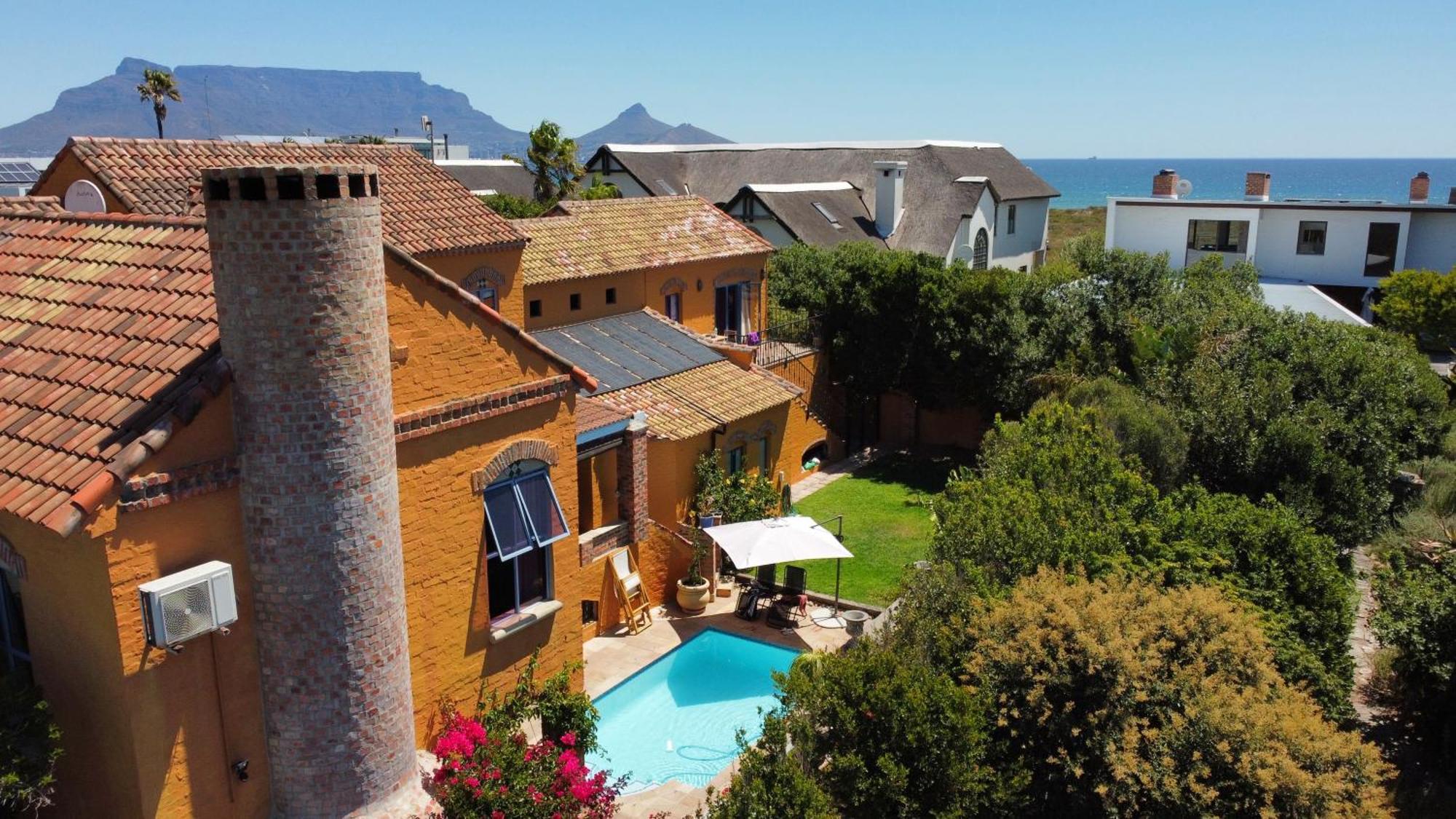 Sunset Beach Holiday Accommodation Cape Town Bagian luar foto